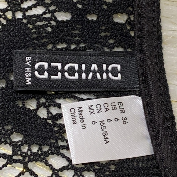 Black Lace Dress Long Sleeves H&M Divided Size 6 - Picture 3 of 6